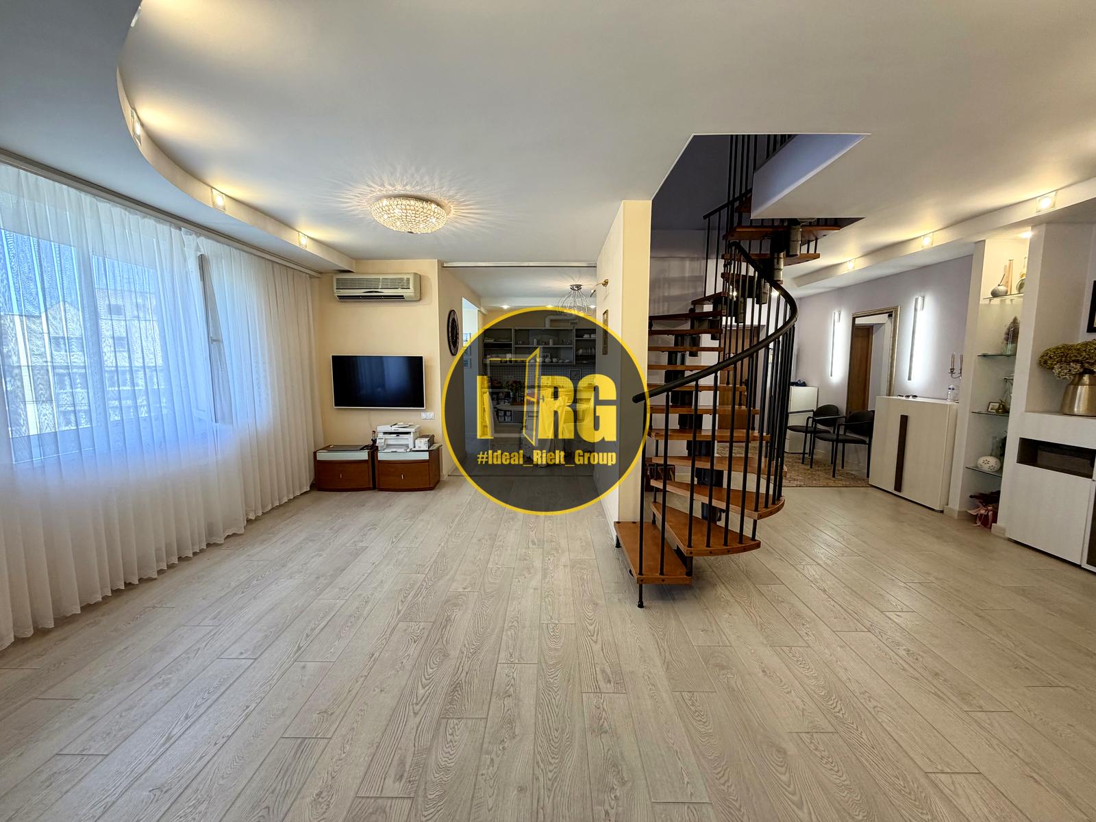 1869598082094753