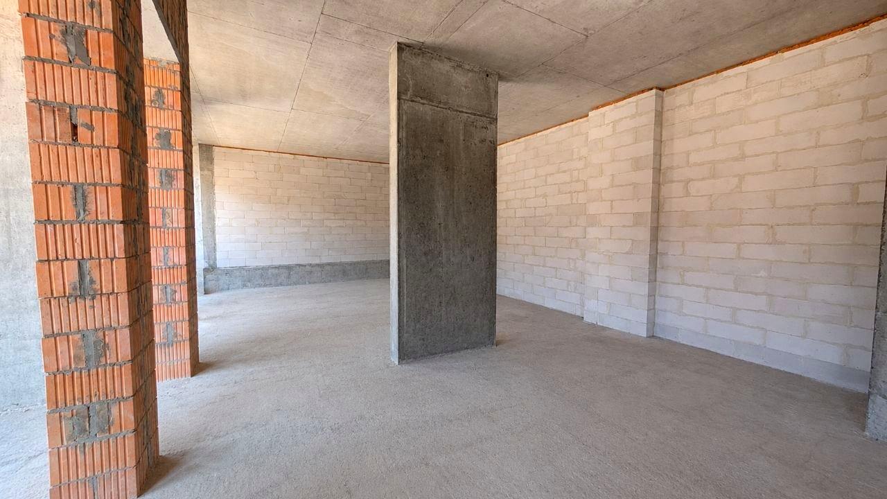 1869600169533184