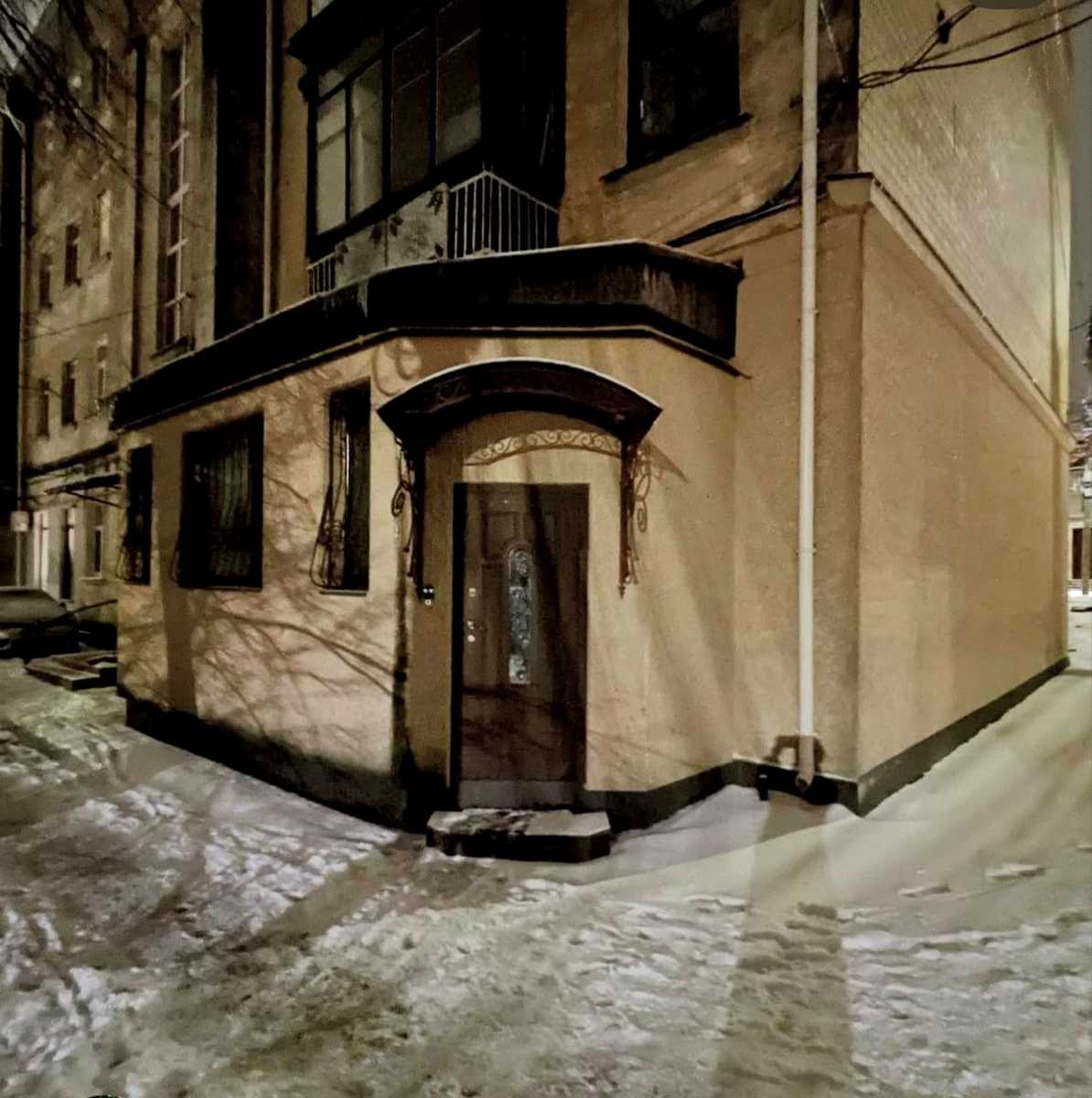 1869602360983004