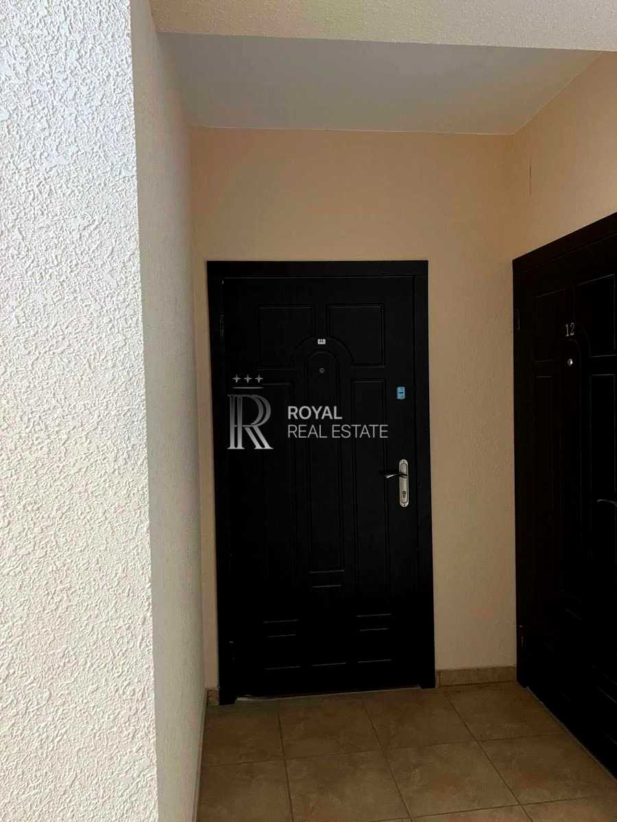 1869610322398838