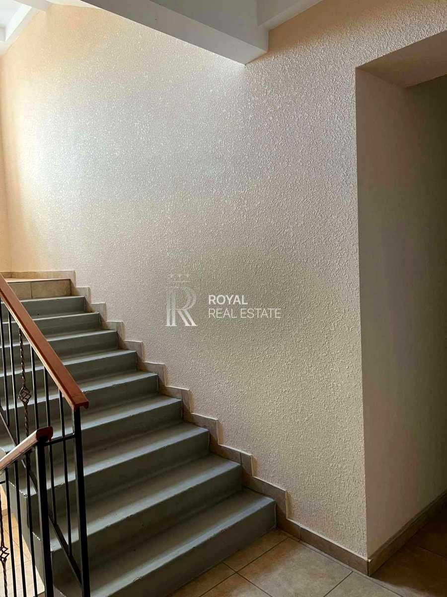 1869610322542163