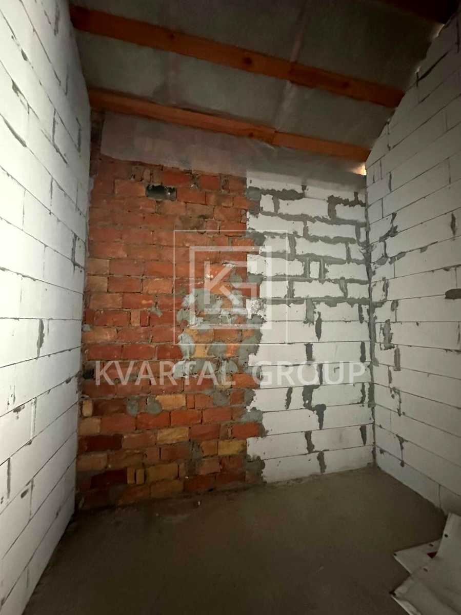 1869620154984160