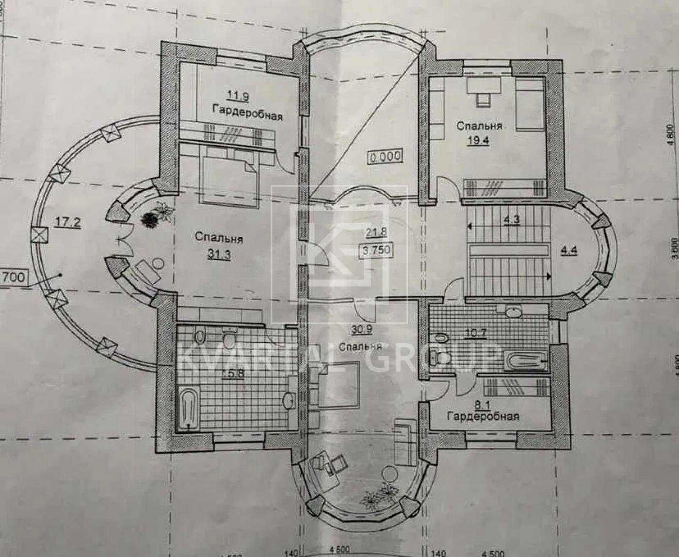 1869631839903962