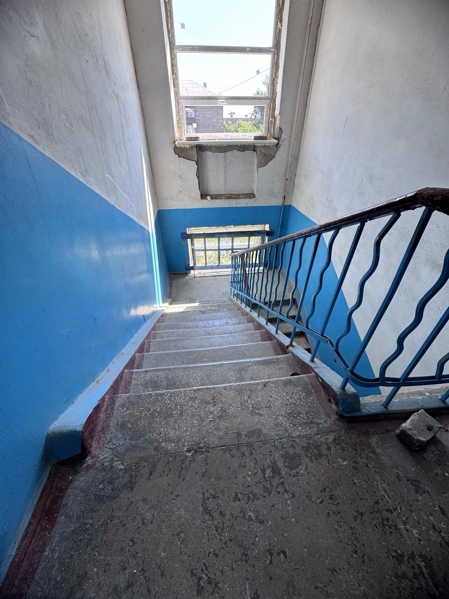 1869642489080132