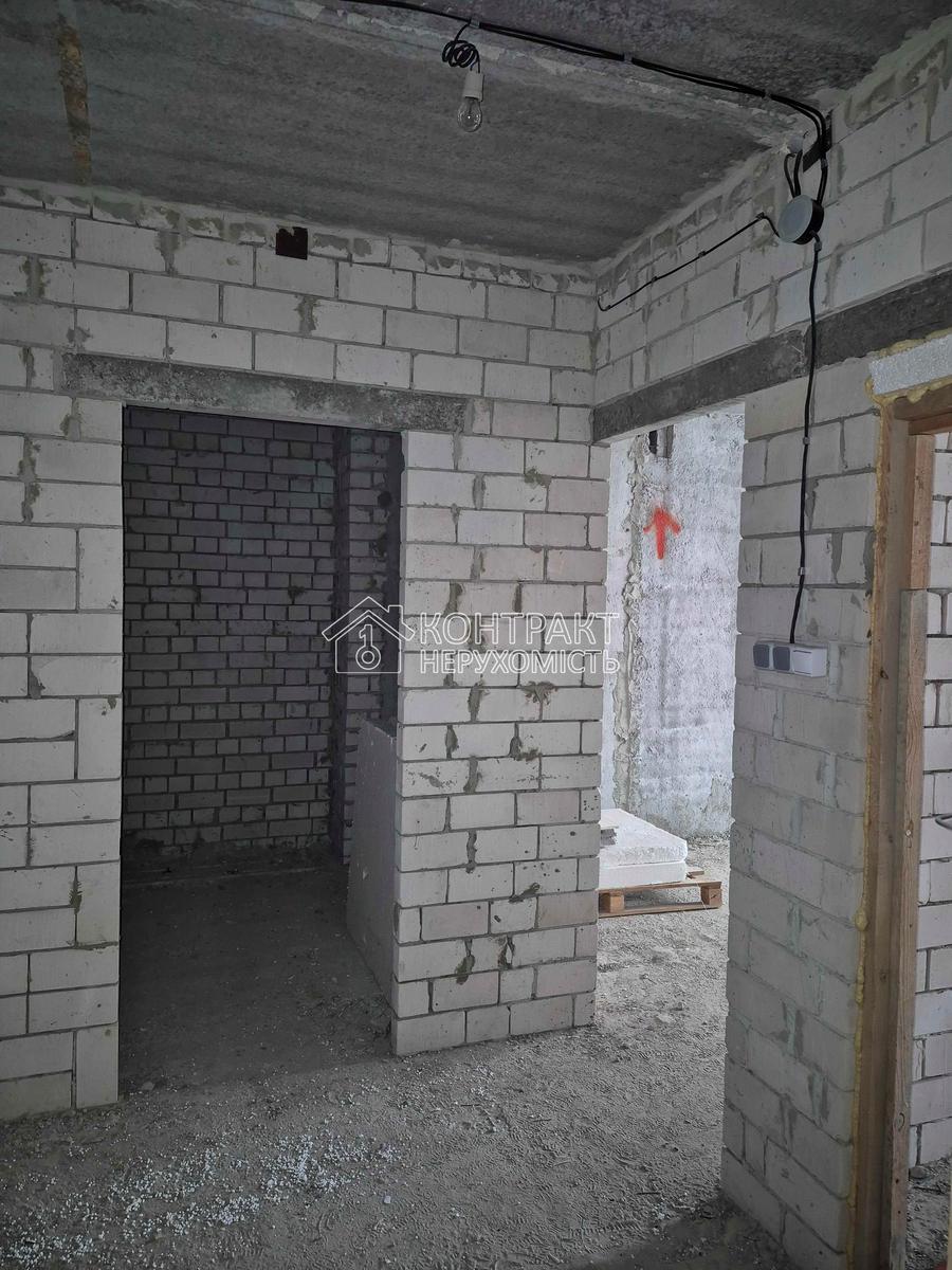 1869672207635743