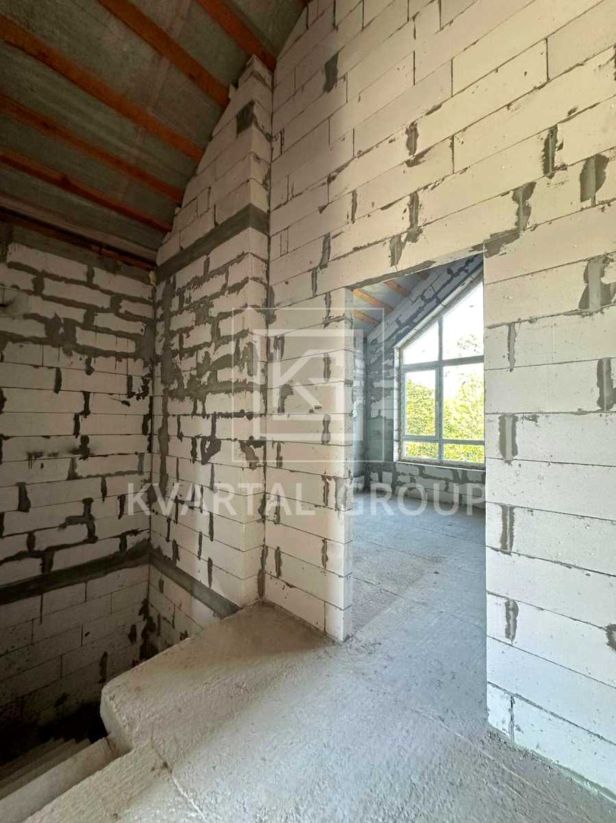 1869676469676649