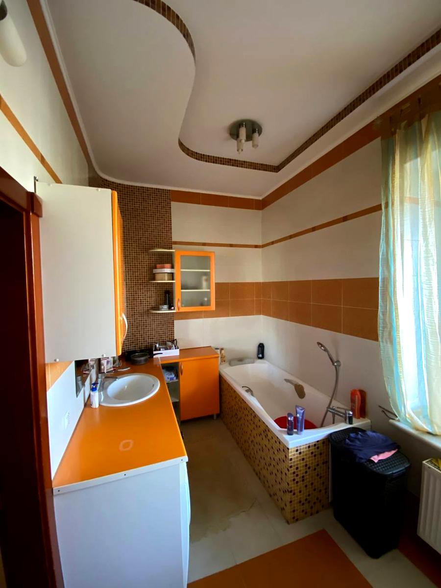 Дом по адресу ул. Грушевского (площадь 422 м²) - imageAlt 18 Дом по адресу ул. Грушевского (площадь 422 м²) - Atlanta.ua - imageAlt 18