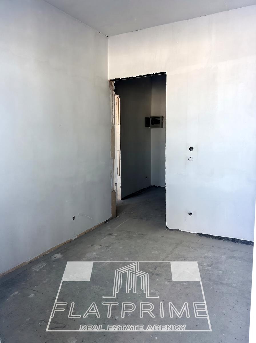 1869683138132506