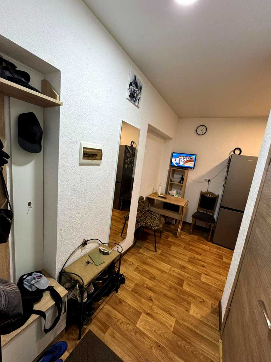 1869690673150836