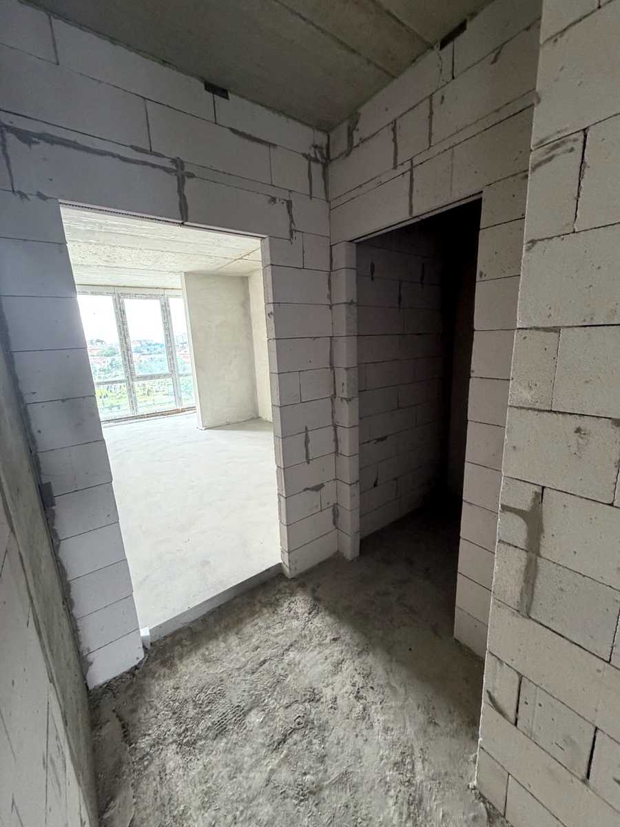 1869692842568861