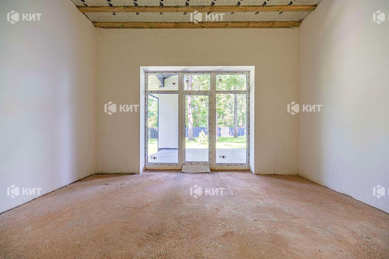 1869695645704108