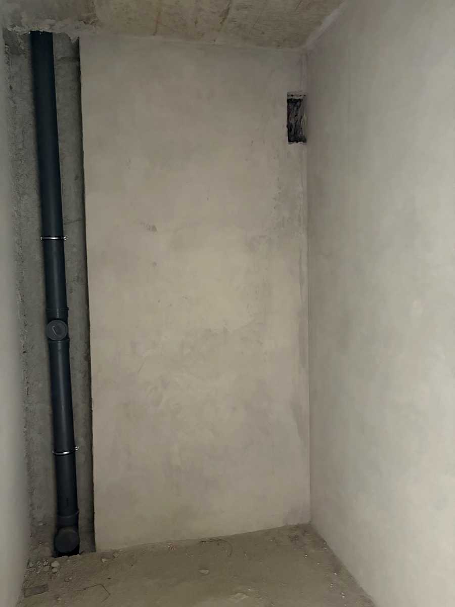 1869697958134980