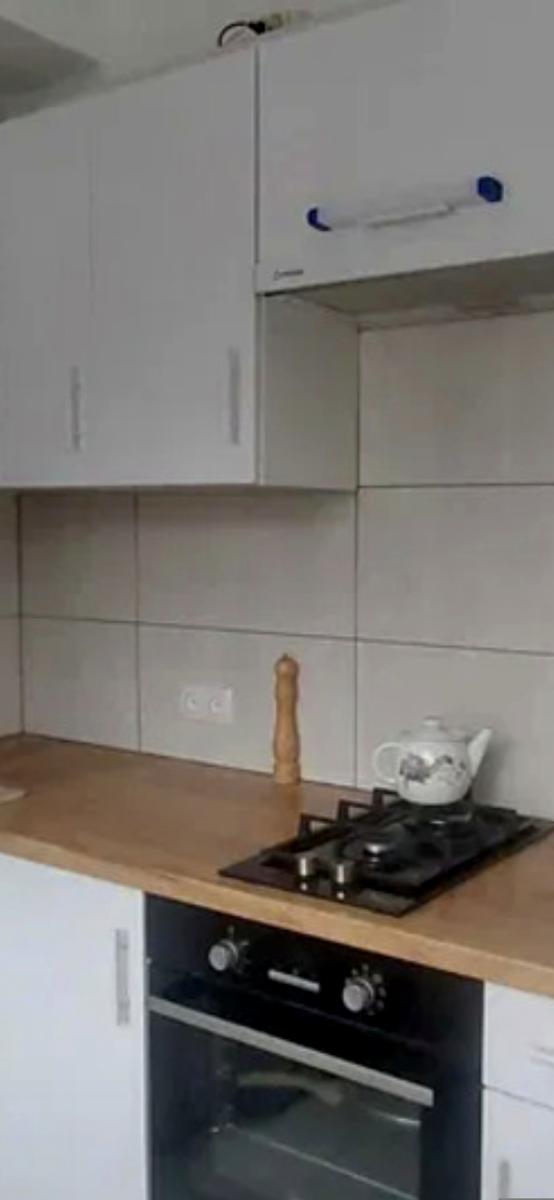 1869702001433493