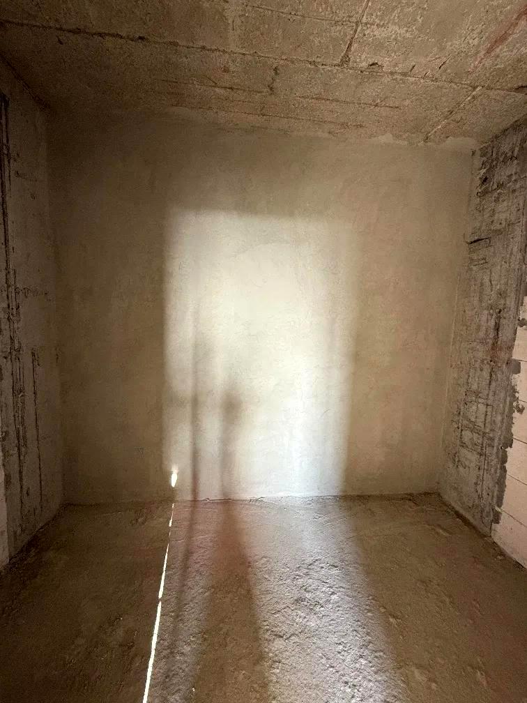 1869703863955594