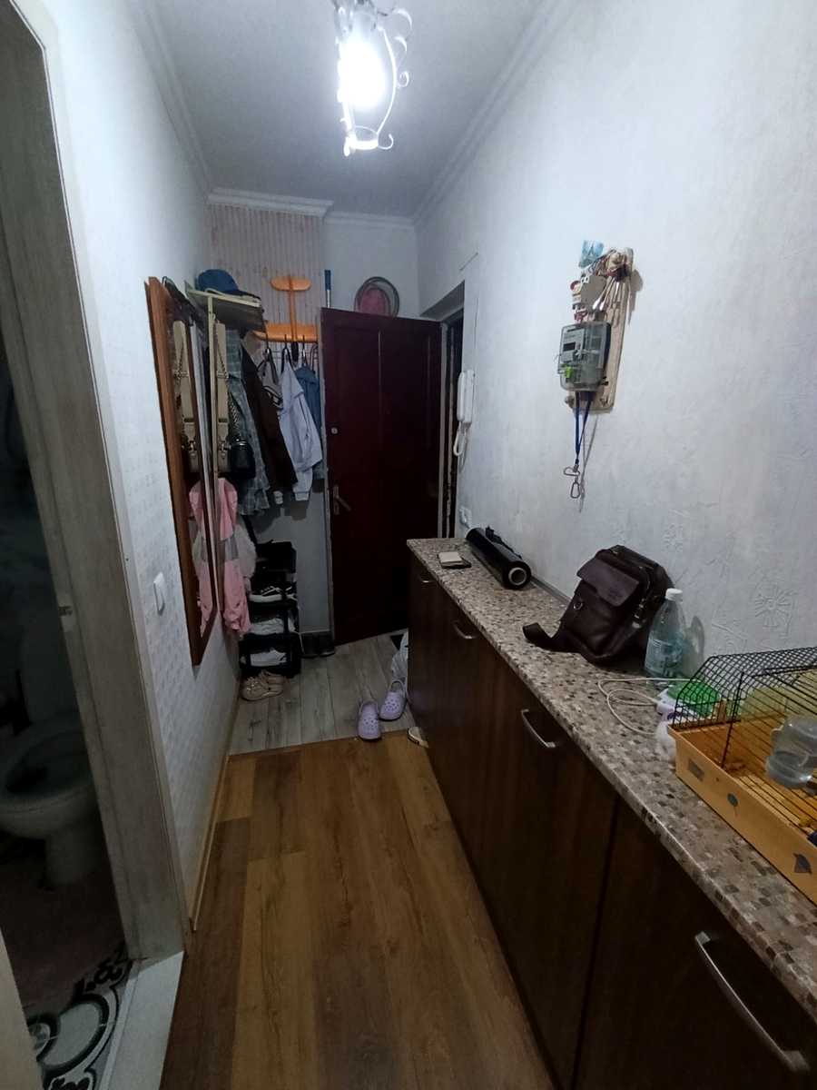 1869706059546058