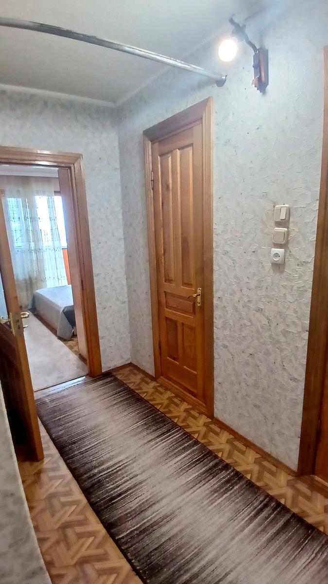 1869716122178058