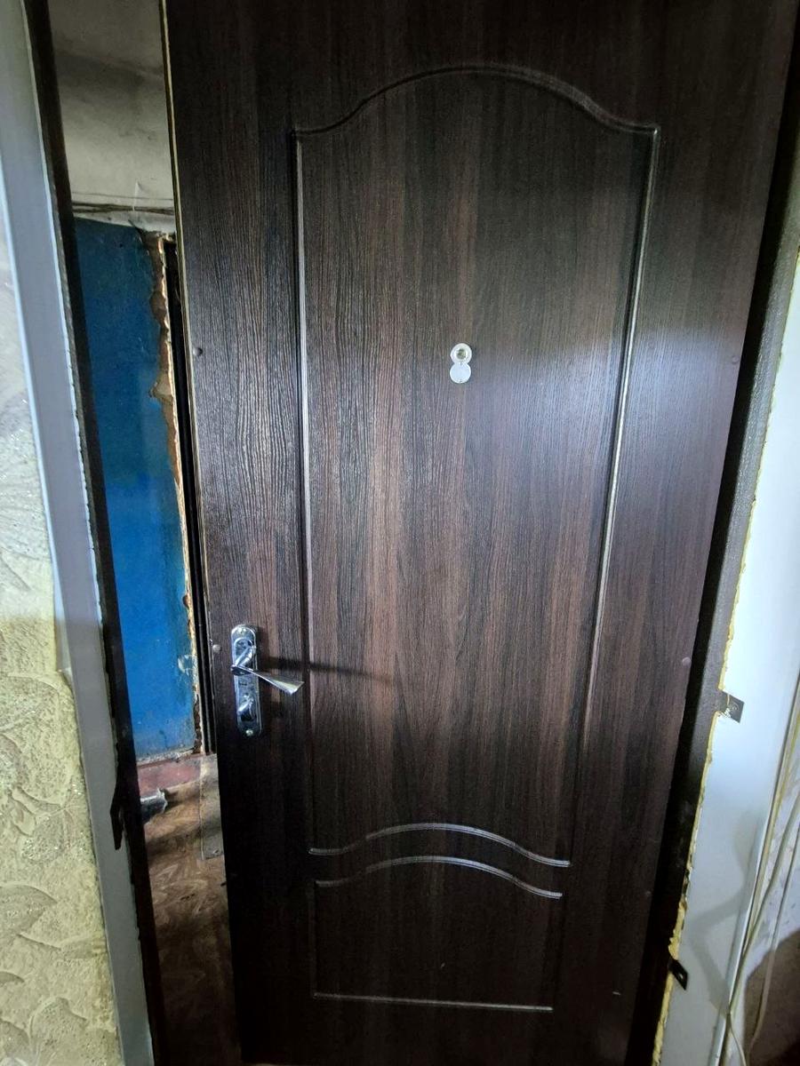 1869775308872537