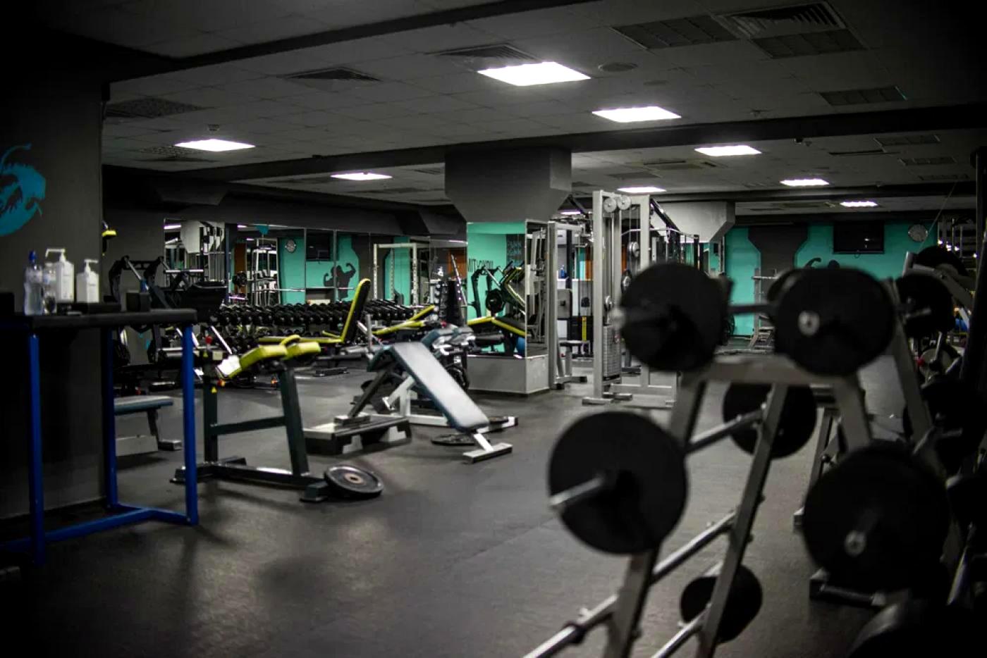 1869790059769343