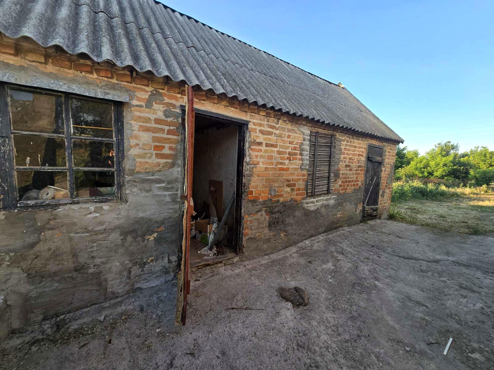 1869846791958928