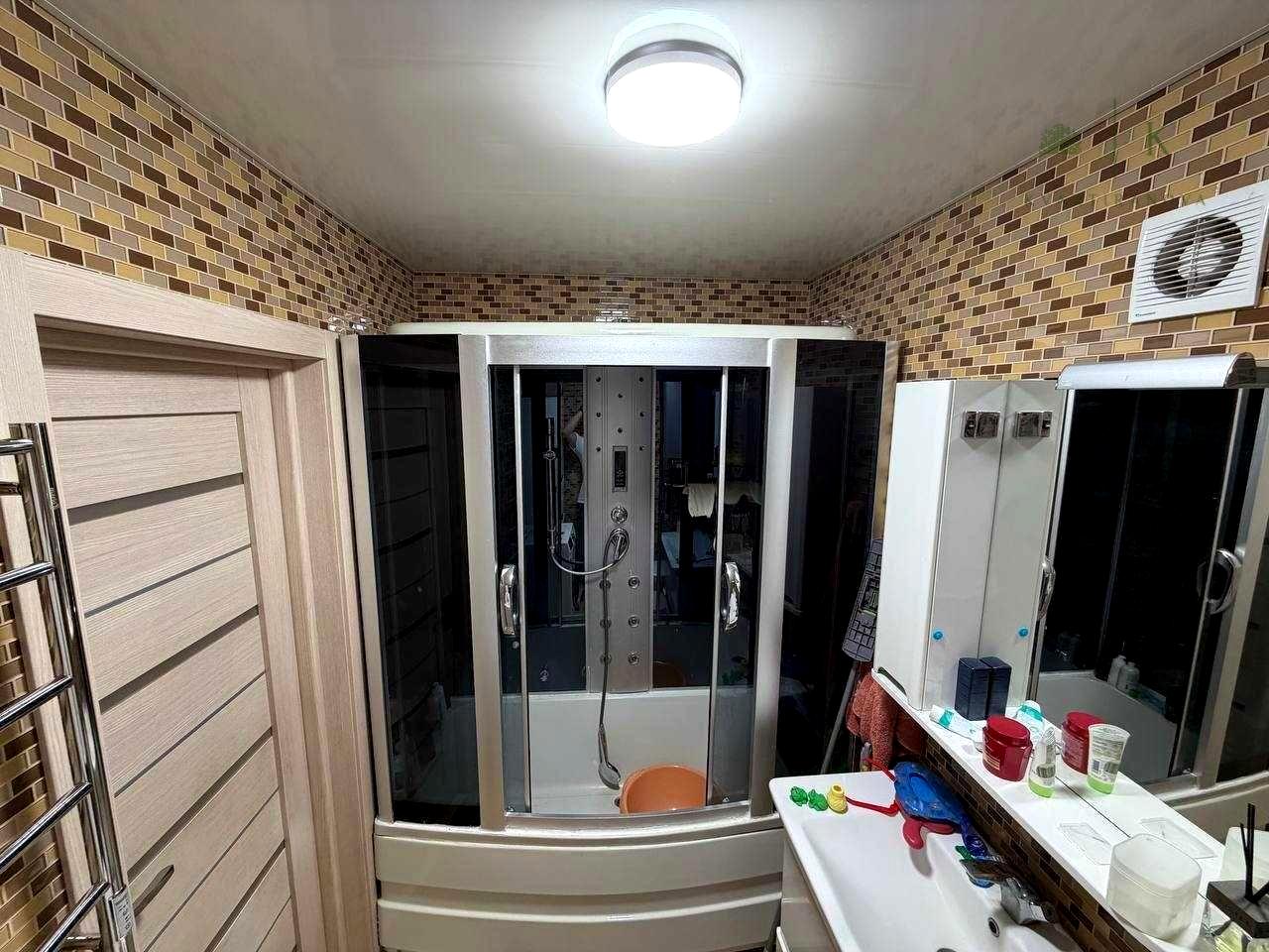1869884612833704.jpg