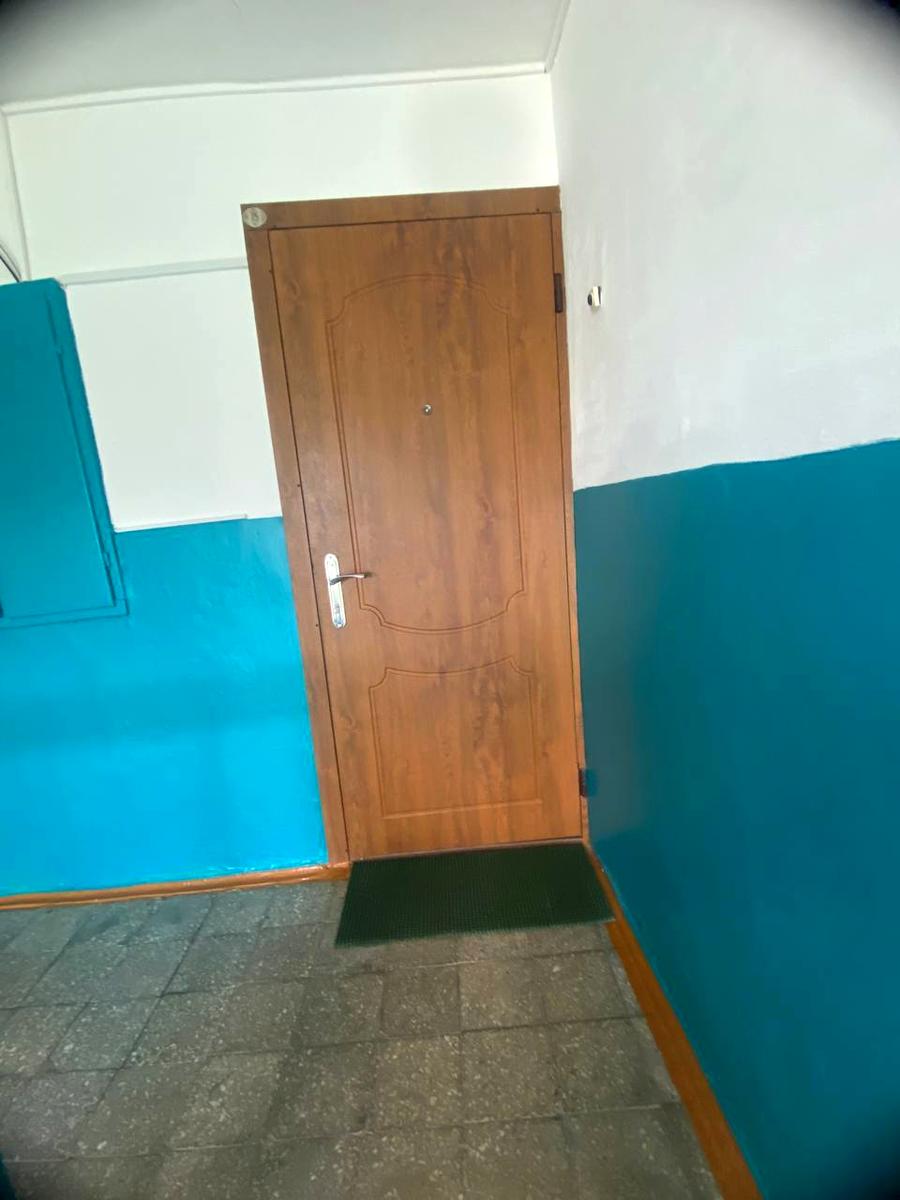 1869900048626942