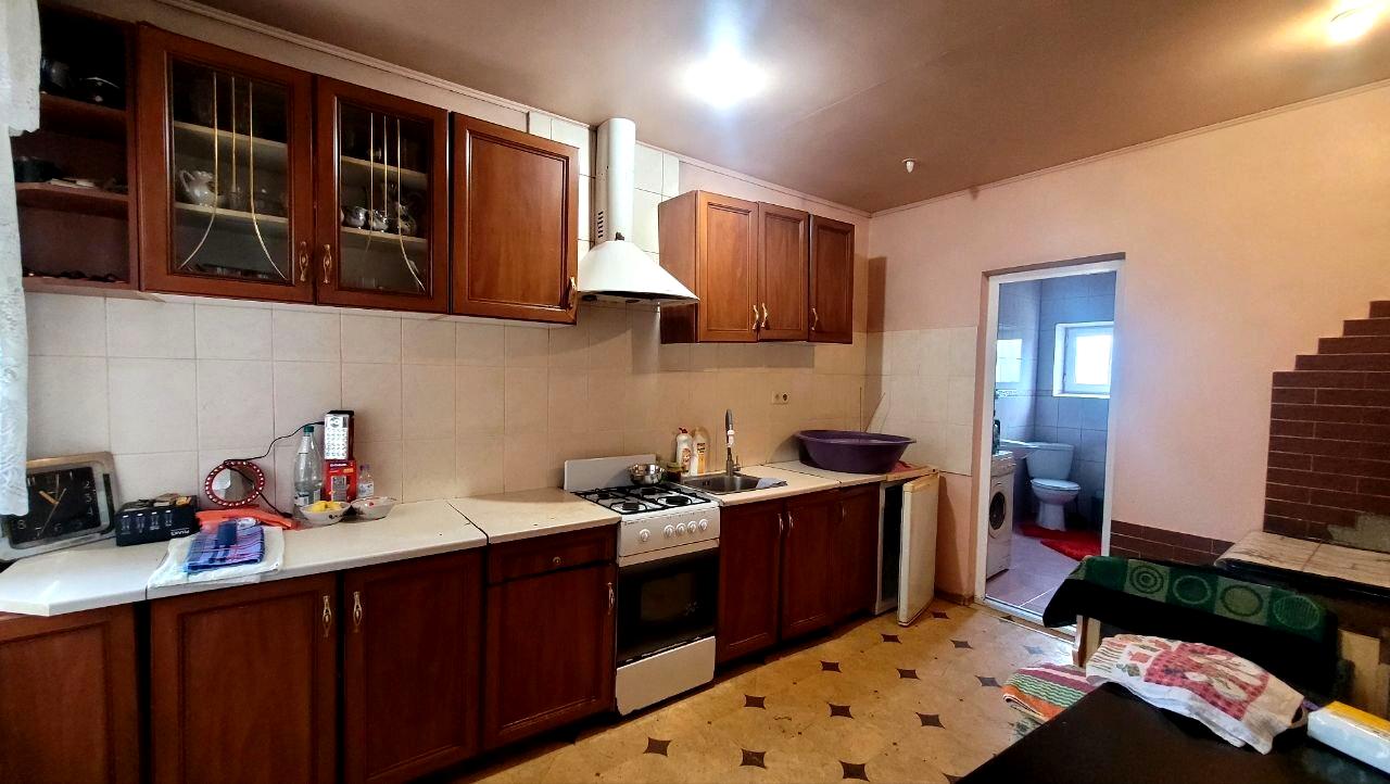 Будинок за адресою вул. Нова Залізнична (площа 123,7 м²) Будинок за адресою вул. Нова Залізнична (площа 123,7 м²) - Atlanta.ua