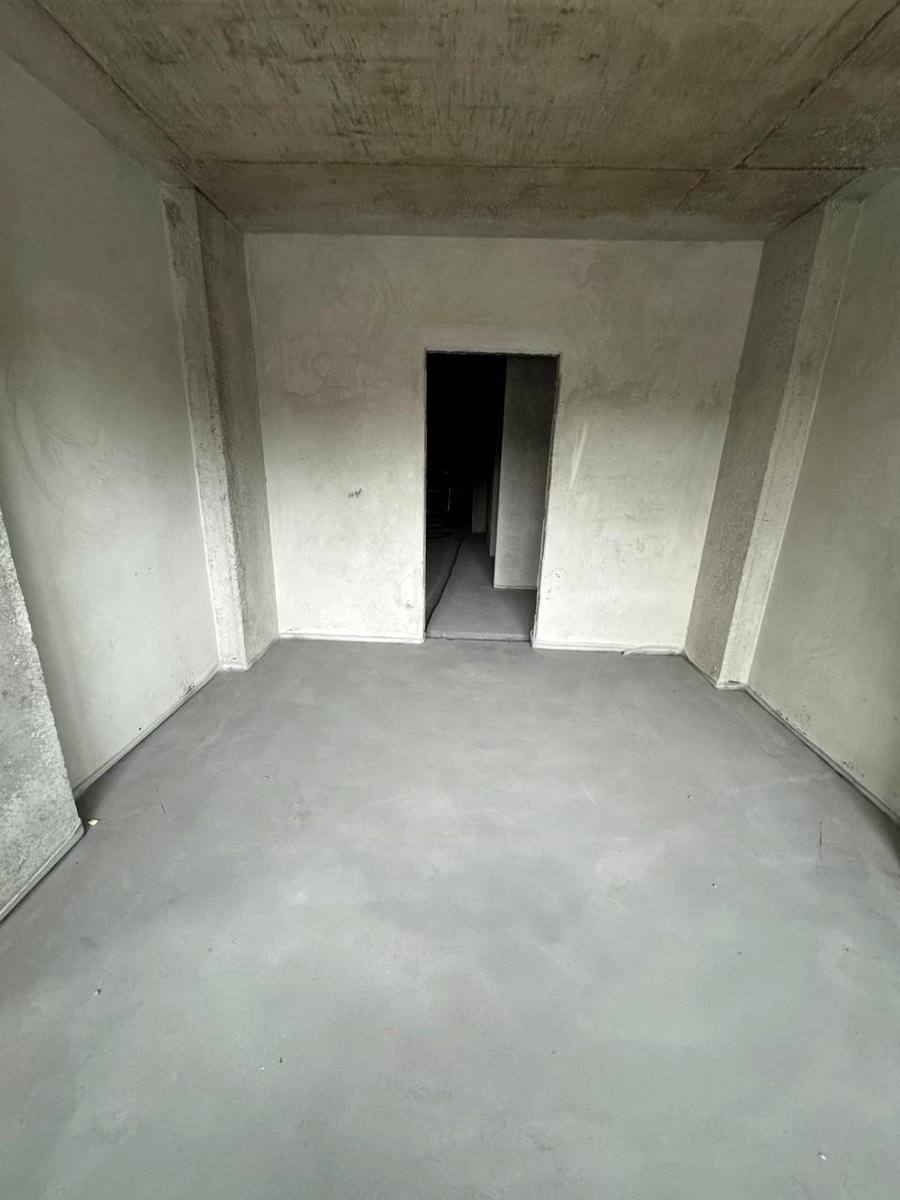1869906610220785