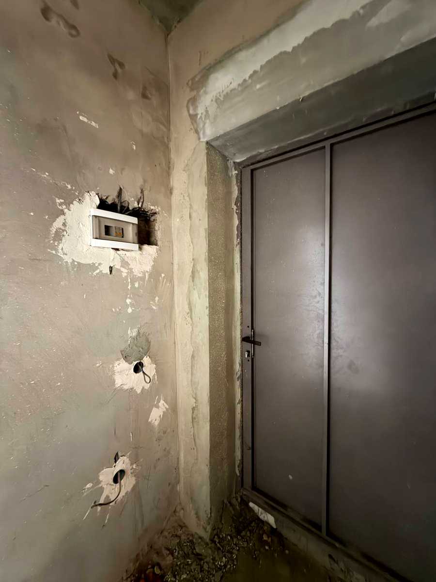 1869948722734596