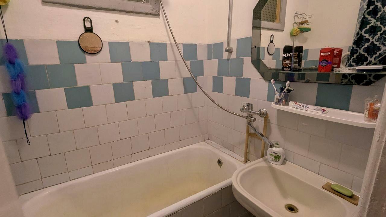1869949038039824