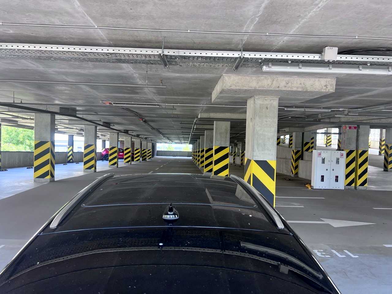 1869951781723298