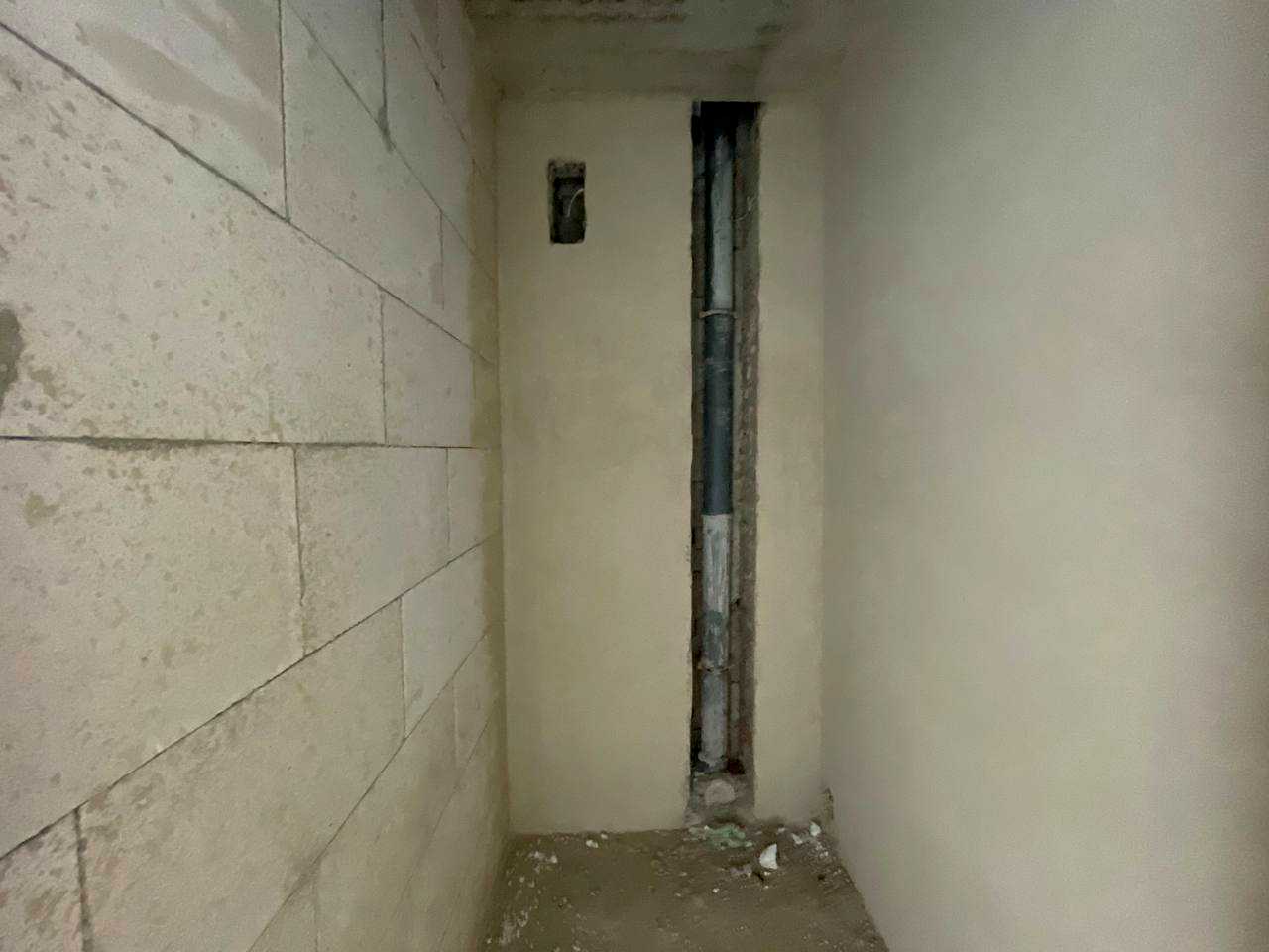 1869953818229136