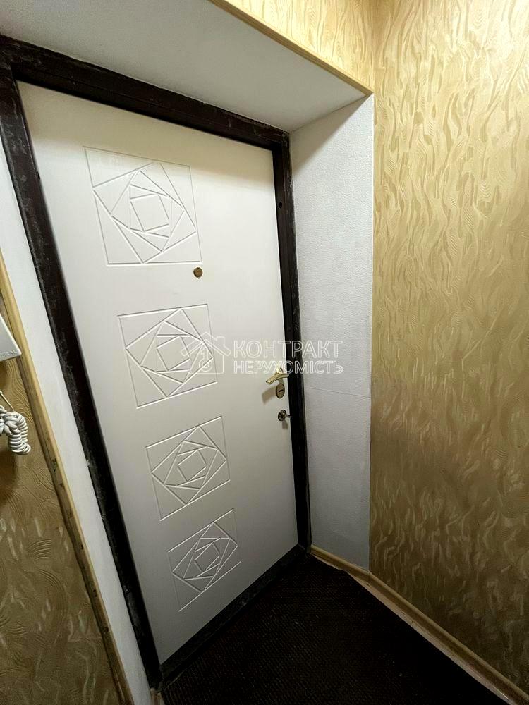 1869954008191158