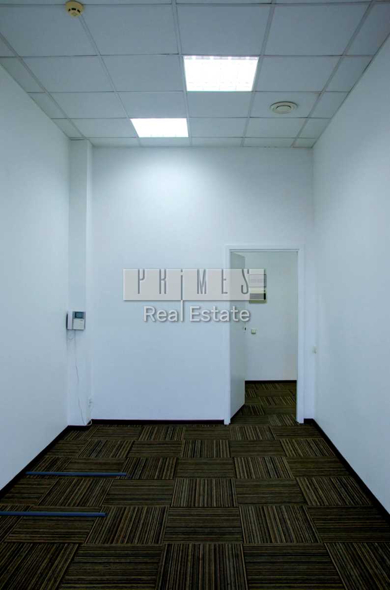 1869954647138106