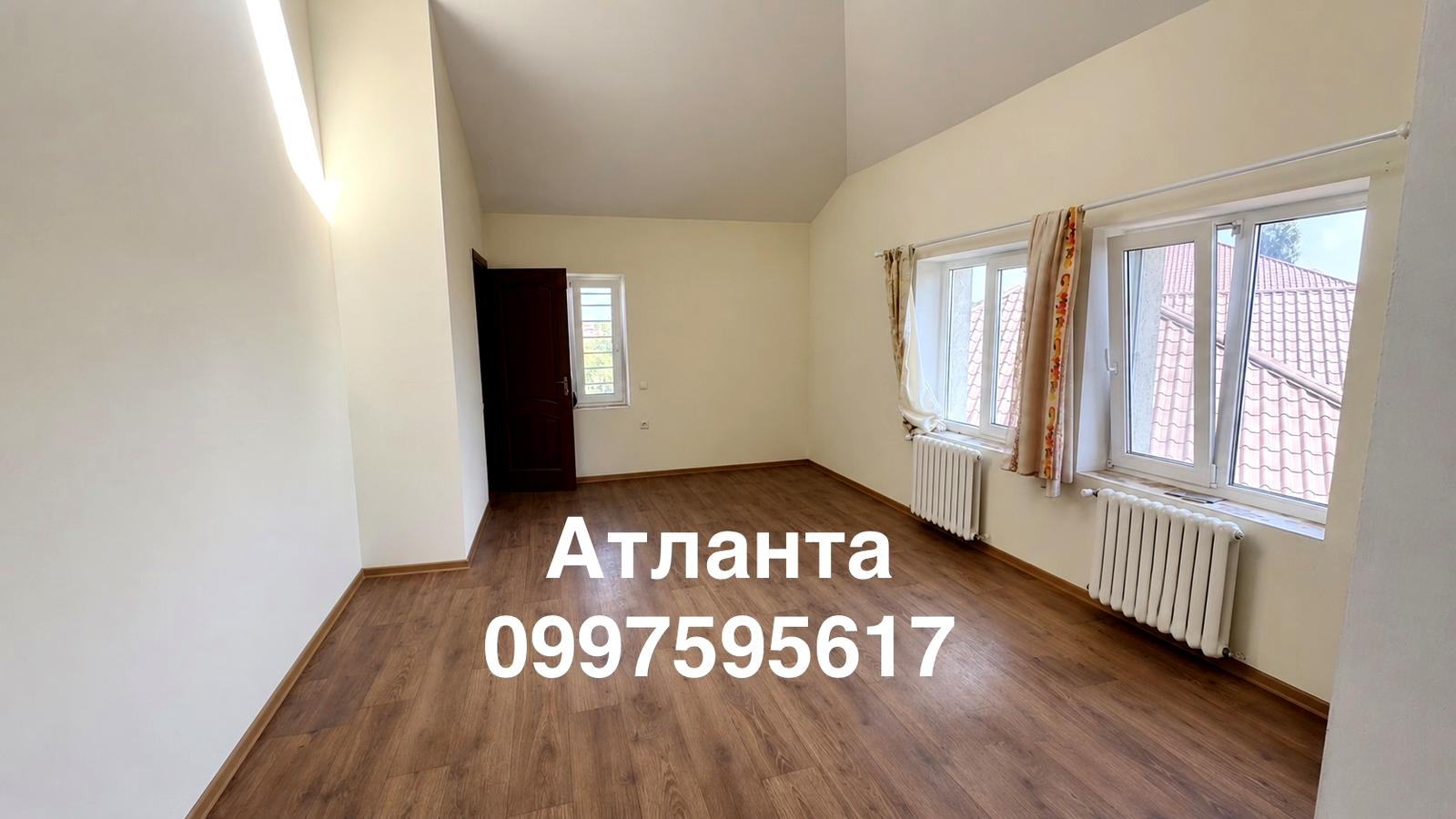1869961436398459