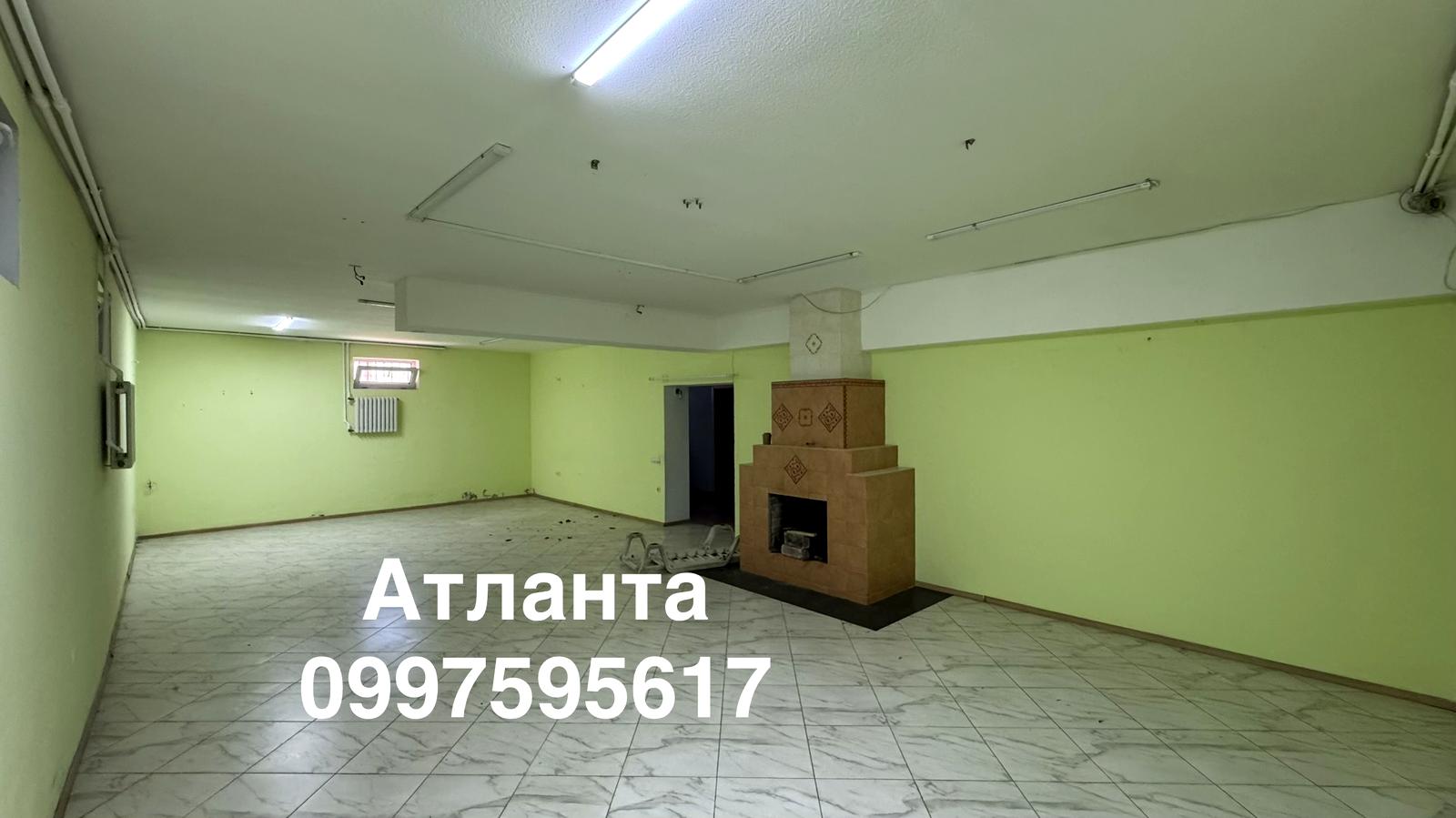 1869961436499109