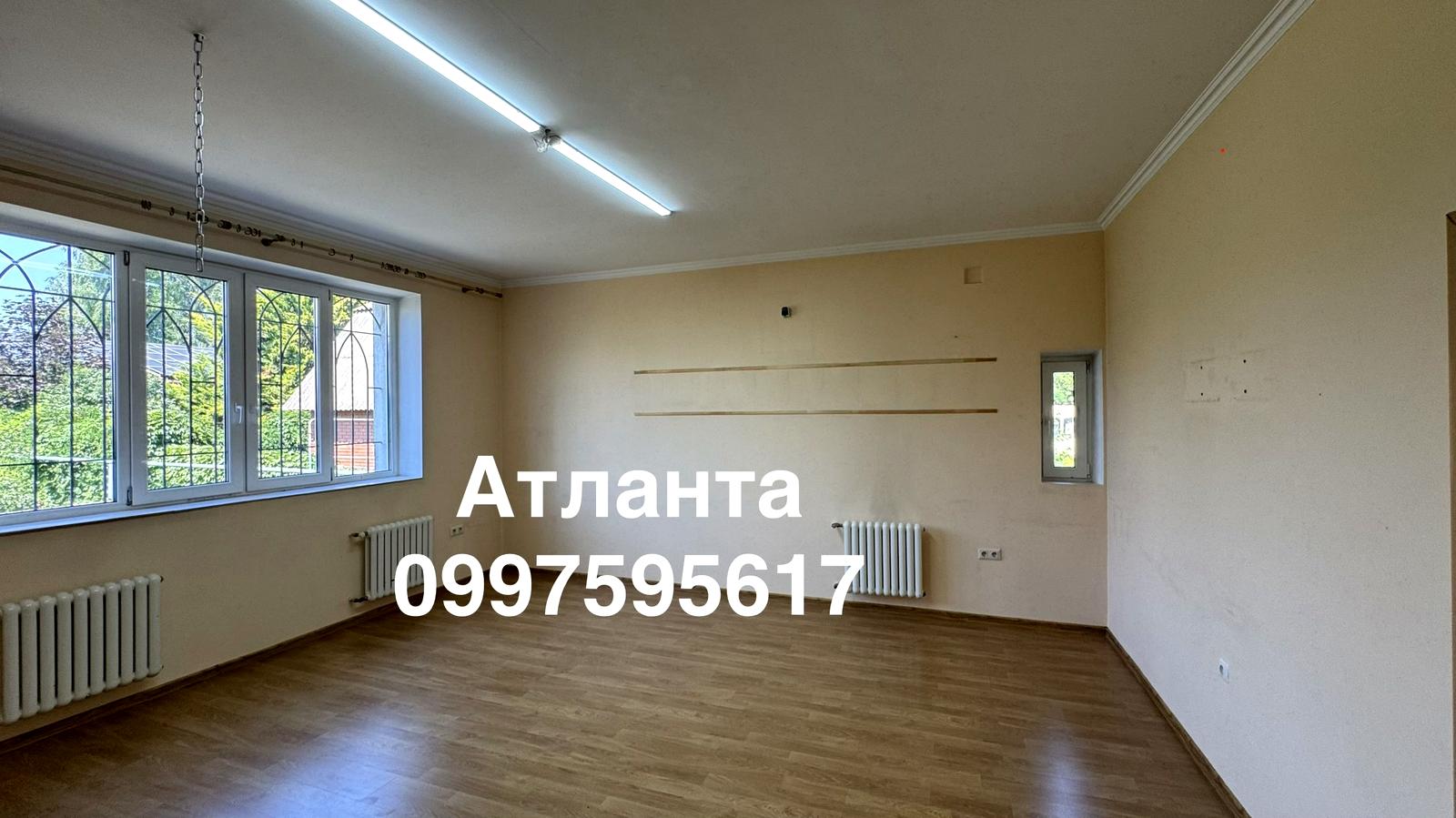 1869961437825025