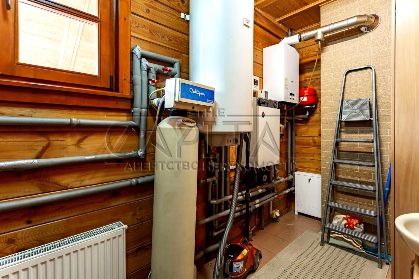 1869963933061252