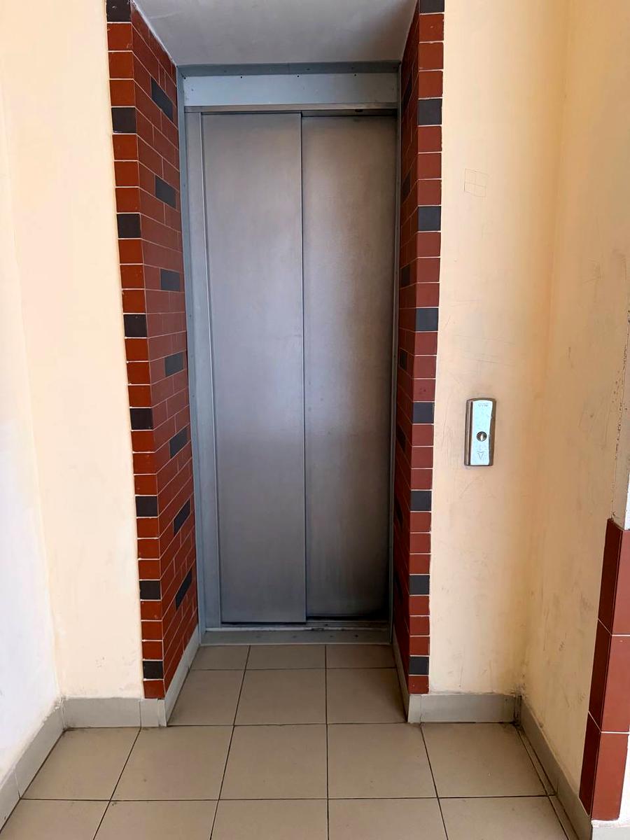 1869963972749204