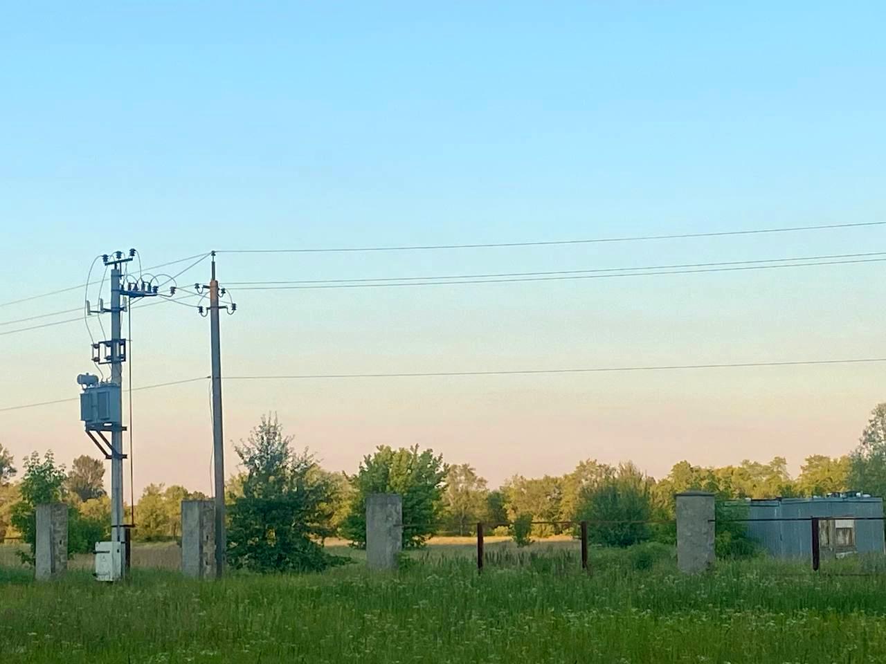 1869967870379452