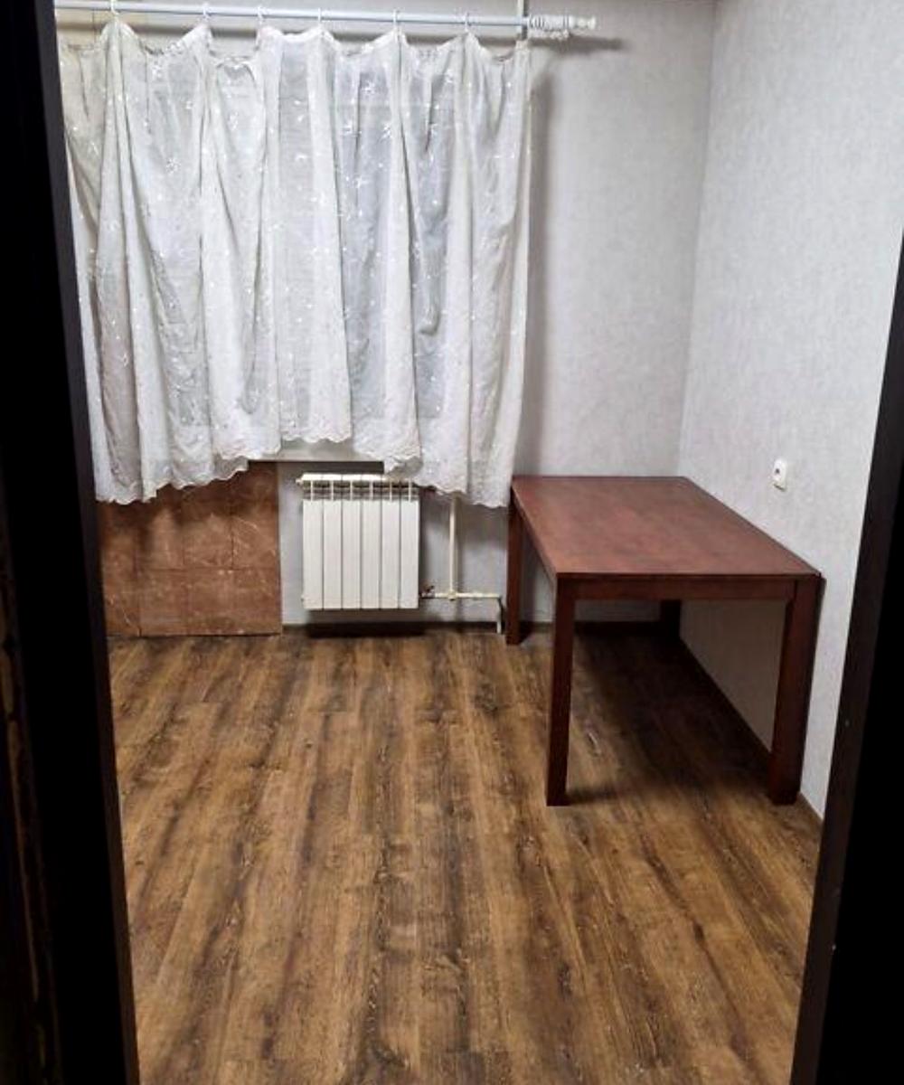 1869967963107081