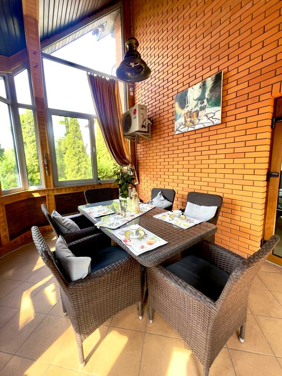 1869969714456555