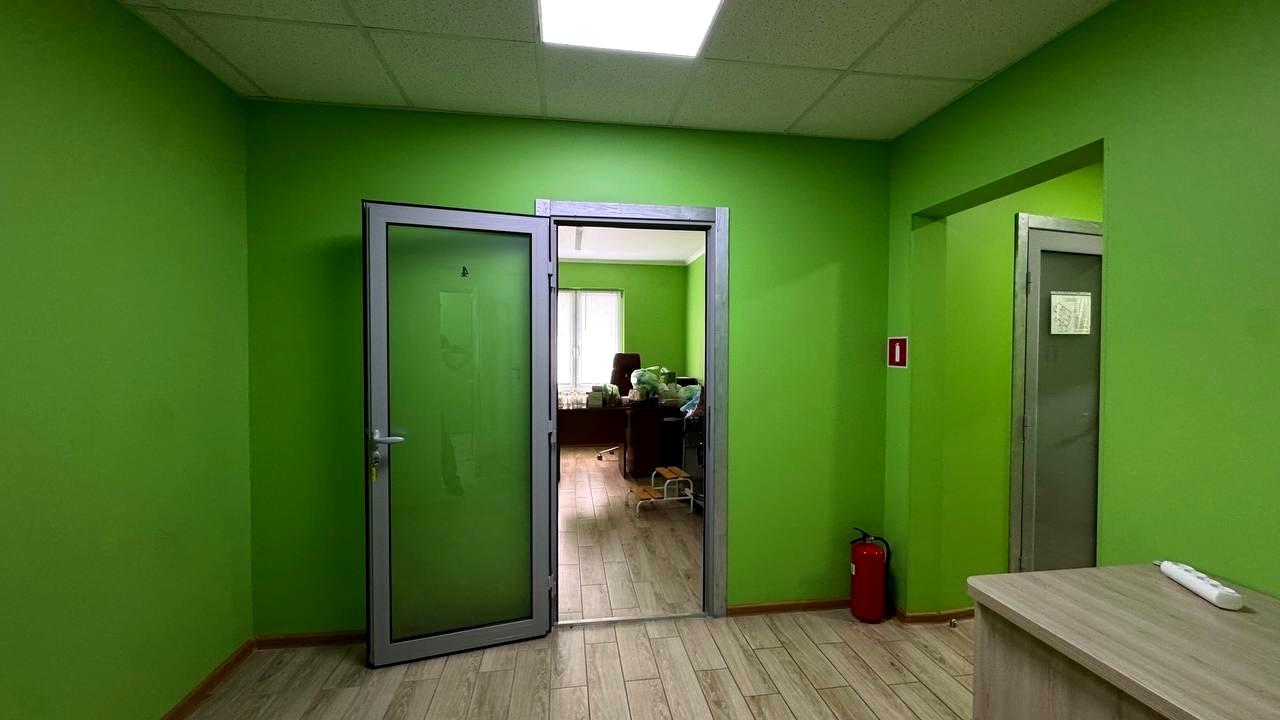 1869973037733174