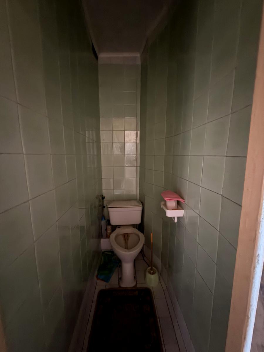 1869975284949215