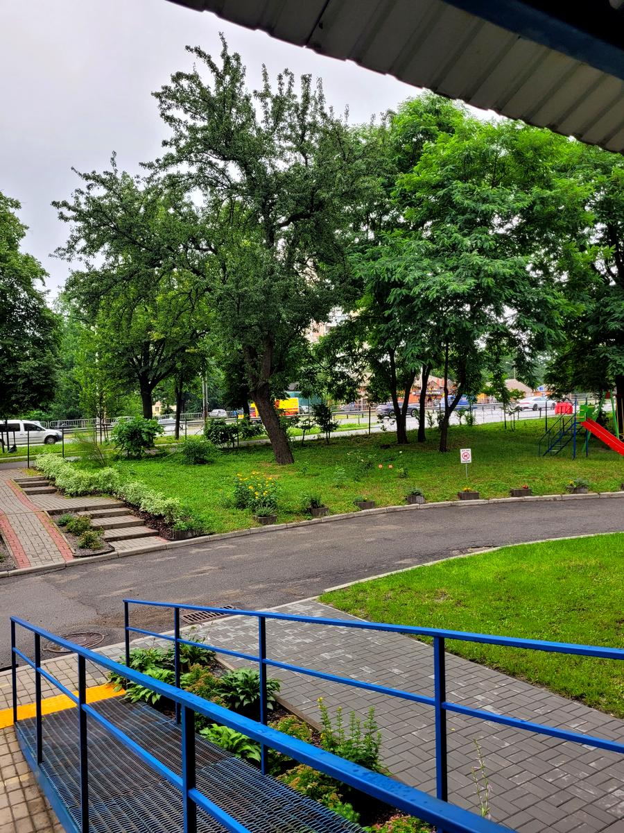 1869978747744782