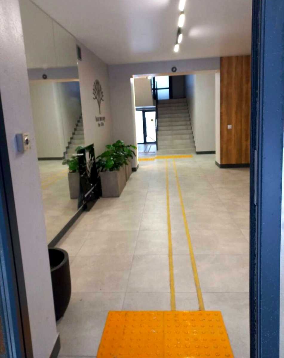 1870001758483679