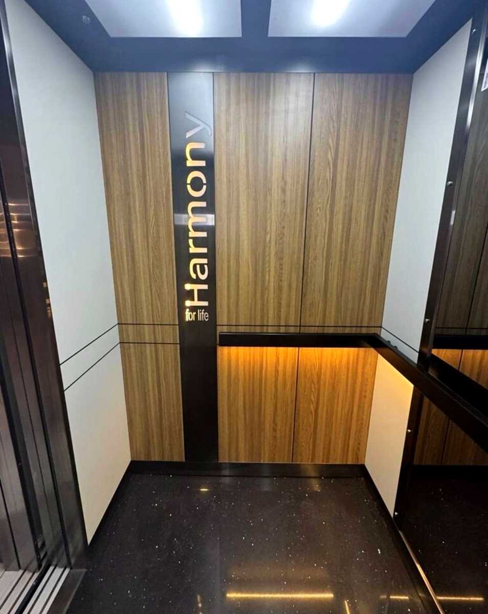 1870001758489780