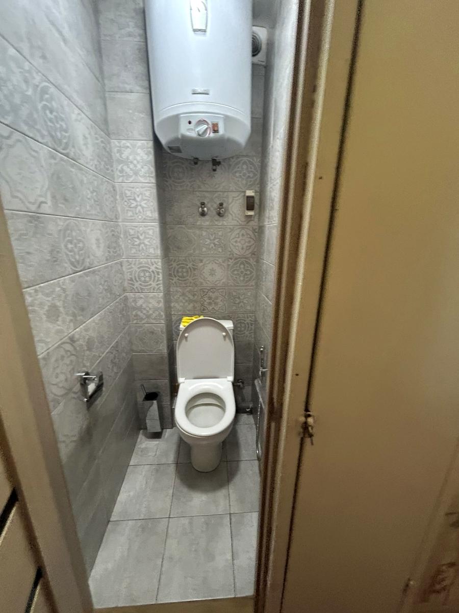 1870025371742680