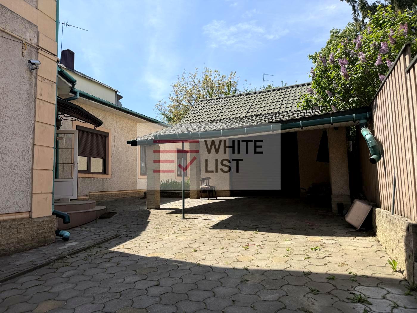 1870034890820425