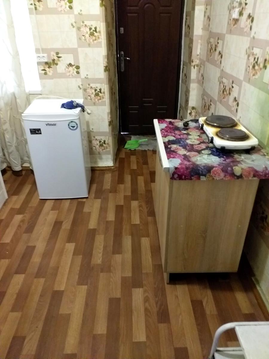 1870041691442711
