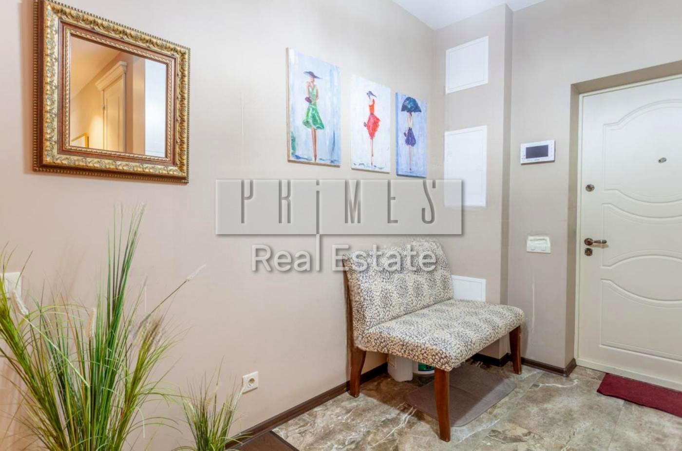 1870041700127817